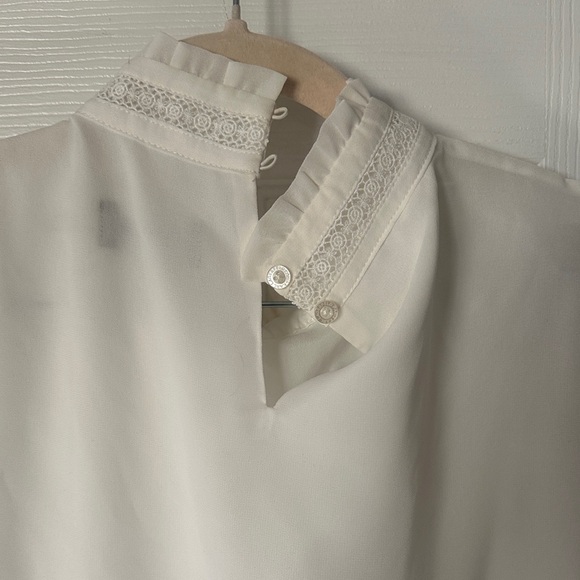 Karl Lagerfeld Ivory Sleeveless Blouse - Picture 3 of 4